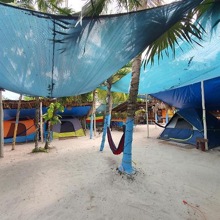 Camping Del Ritmo & Kite Club Hotel El Cuyo Kültér fotó